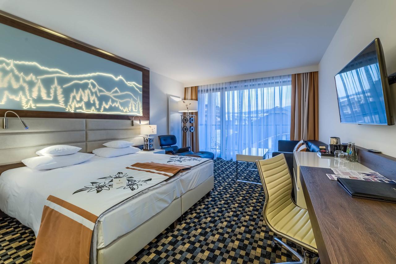 Ii Nosalowy Dwor Hotel 4*